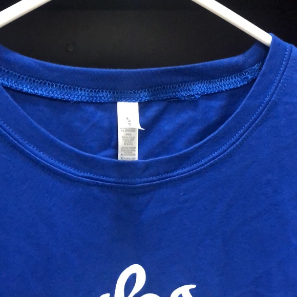 Dodgers shirt 💙⚾️ - Picture 3 of 5